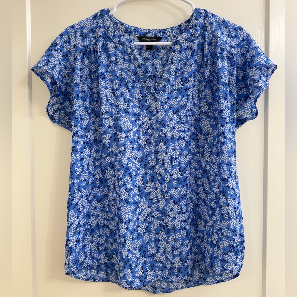 Blue Floral Women's Top